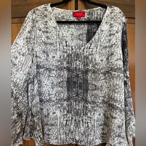 Jennifer Lopez Bell Sleeve Top